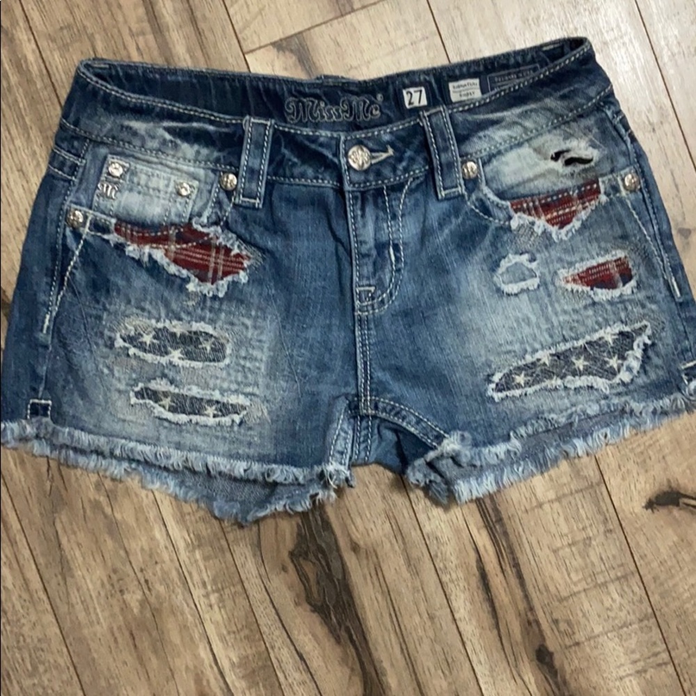Miss Me Shorts